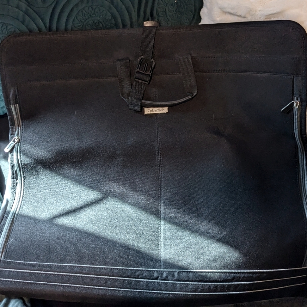 Calvin Klein Light Suit suitcase